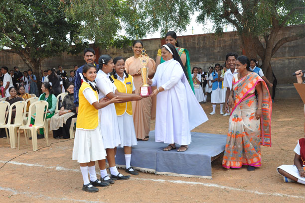 SPORTS DAY